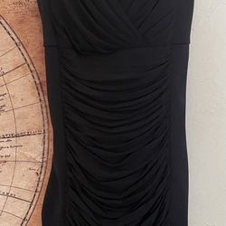 LBD From White House/ Black Market 