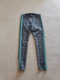 Junior's Stretch Pants Size Medium