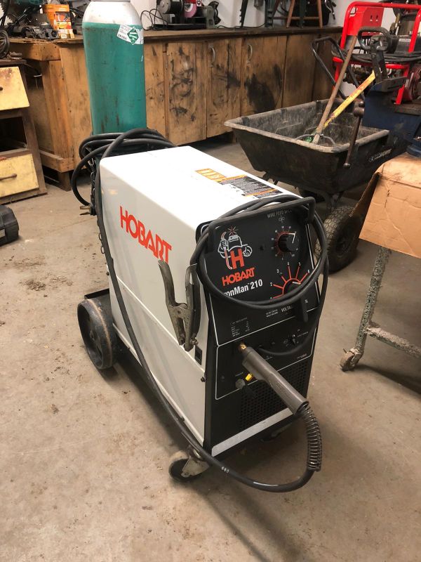 Hobart mig welder IronMan 210 220v for Sale in Mokena, IL OfferUp