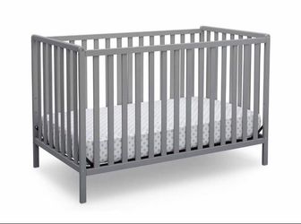 Delta Children Heartland 4-in-1 Convertible Crib