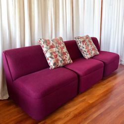Burgundy Office Lounge Seating Set: 3 Pieces + Matching Table
