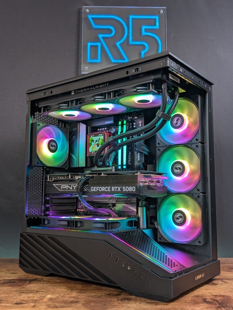 RTX 5080 // Ryzen 9800x3D // 32GB DDR5 // 2TB Samsung 990 Pro // WiFi
