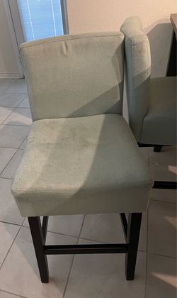 Bar table and chair set with shelf
