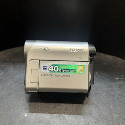 Sony DCR-HC52 MiniDV Handycam Camcorder
