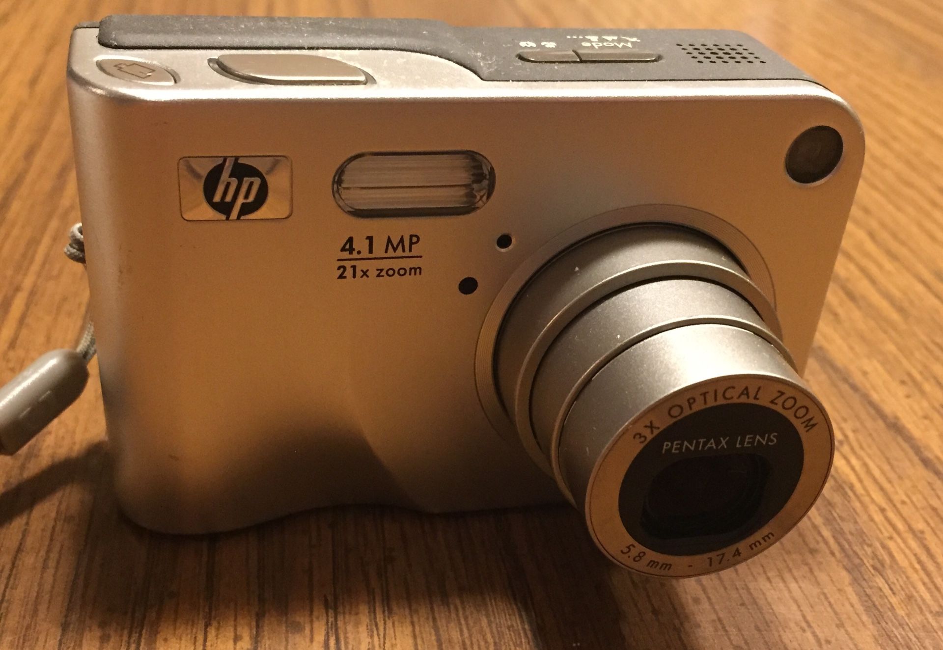 HP R607 Camera