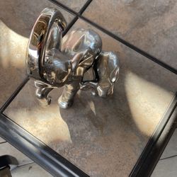 Metal Elephant Decor