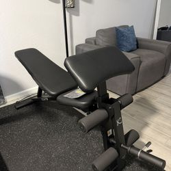 Weight Bench 