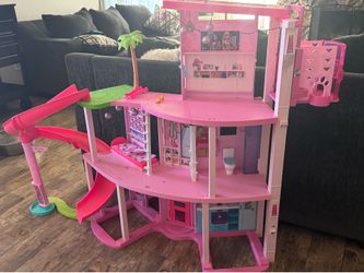 Barbie Dream House