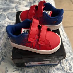 Adidas Marvel