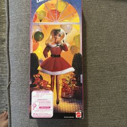 Mattel Holiday Hostess Barbie - Special Edition