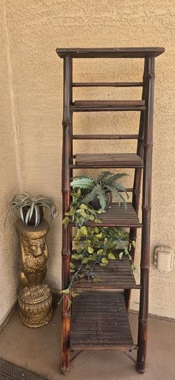 Outdoor Shelf