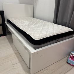 2 Twin Beds 1 Mattress 