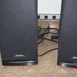 1003 Tall Speakers 552 008