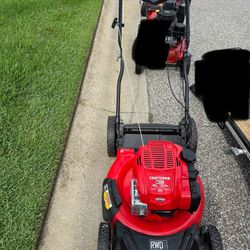 CRAFTSMAN LAWN MOWER LIKE NEW!!!
