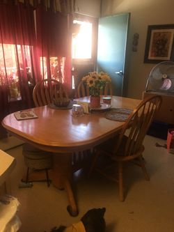 Perfect Table For Up To 8 !