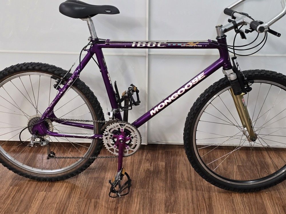 Mongoose Iboc Comp Sx 7005AL 21-SPEED Frame Size Large Mountain Bike....