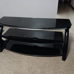 Tv Table 🖥️    Just like NEW!!!  Black Glass🔥