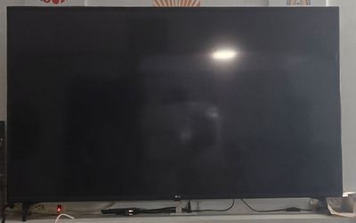 65 Inch TV/Gaming TV