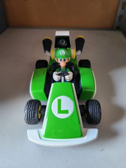 Nintendo Switch Mario Kart Luigi Home Circuit Car