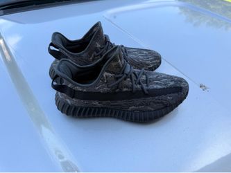 adidas Yeezy Boost 350 V2 MX Dark Salt Mens 10 1/2