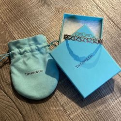  Tiffany & Co. Silver Hearts Bangle Bracelet 