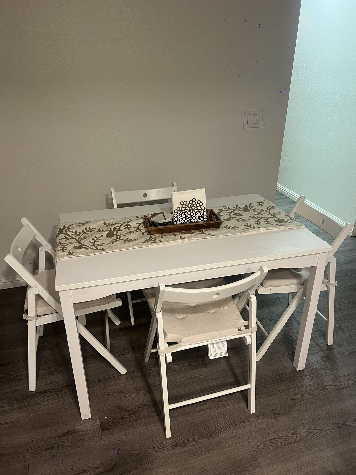 IKEA/ Dining Table Set