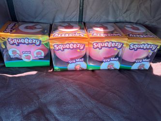 Squeeezy large peach