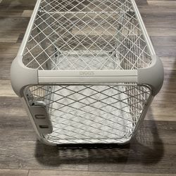 Diggs Evolv Dog Crate, Kennel,  Medium