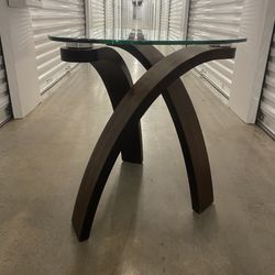 glass table 
