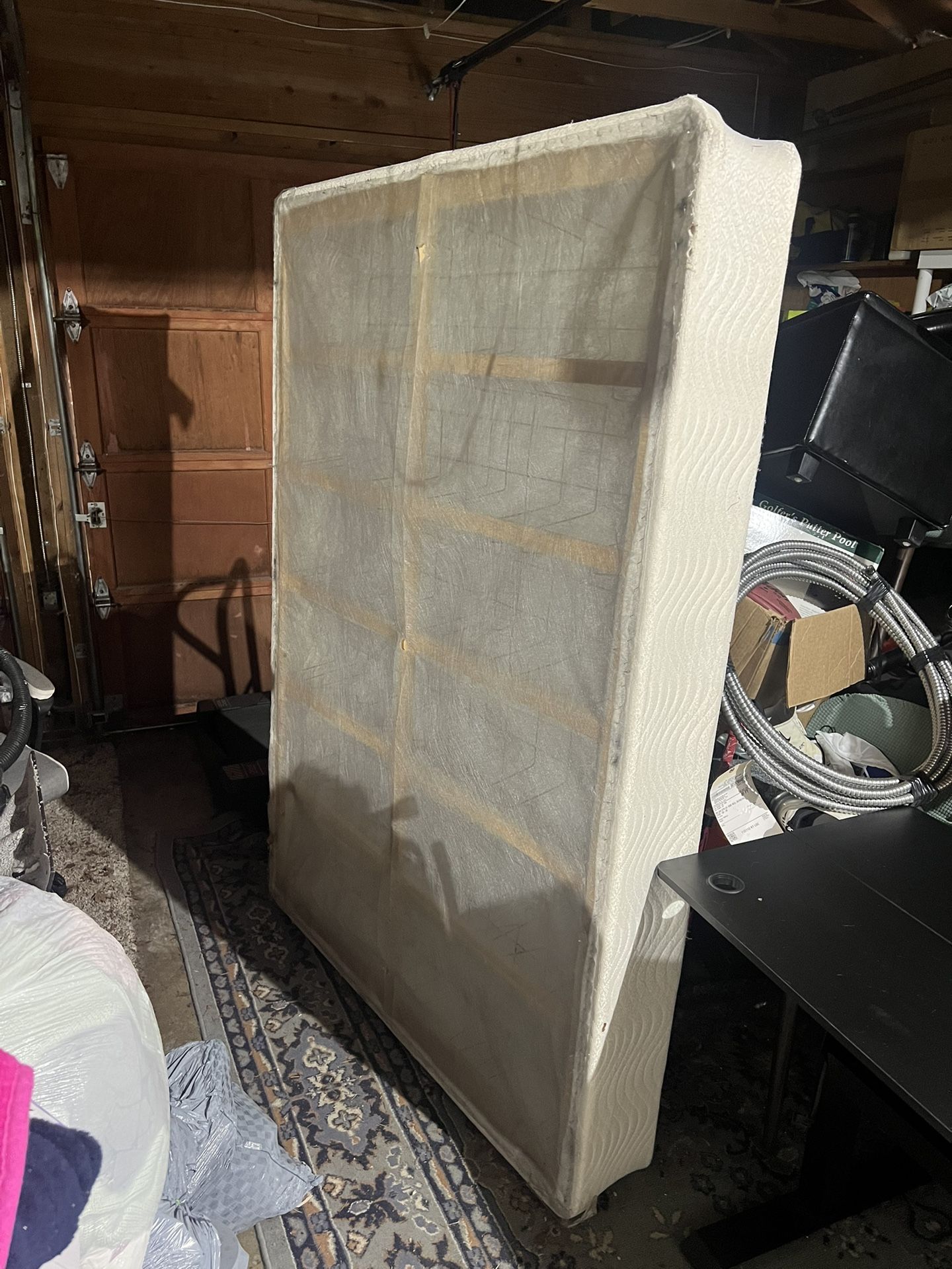 Full Box spring- free