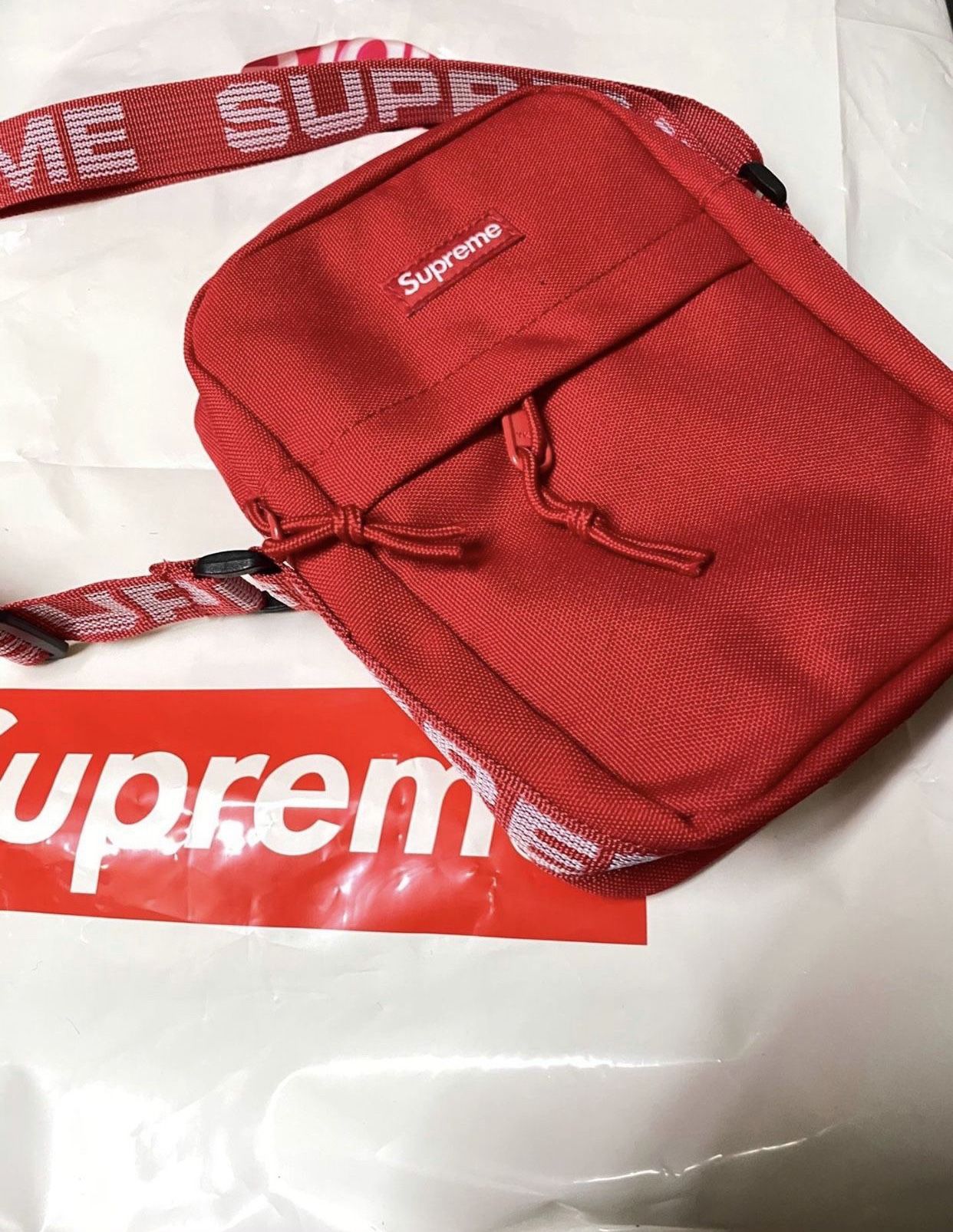 Hypestuff Supreme Shoulder Bag Fanny Pack Ss18 Delivery Available Pickup Available! NOW