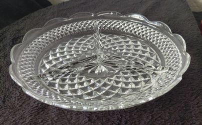 Glass 3 section relish platter