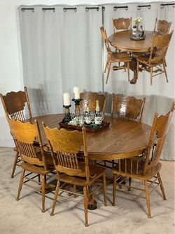 Oak Extendable Dining Table & 6 Pressed Back Chairs
