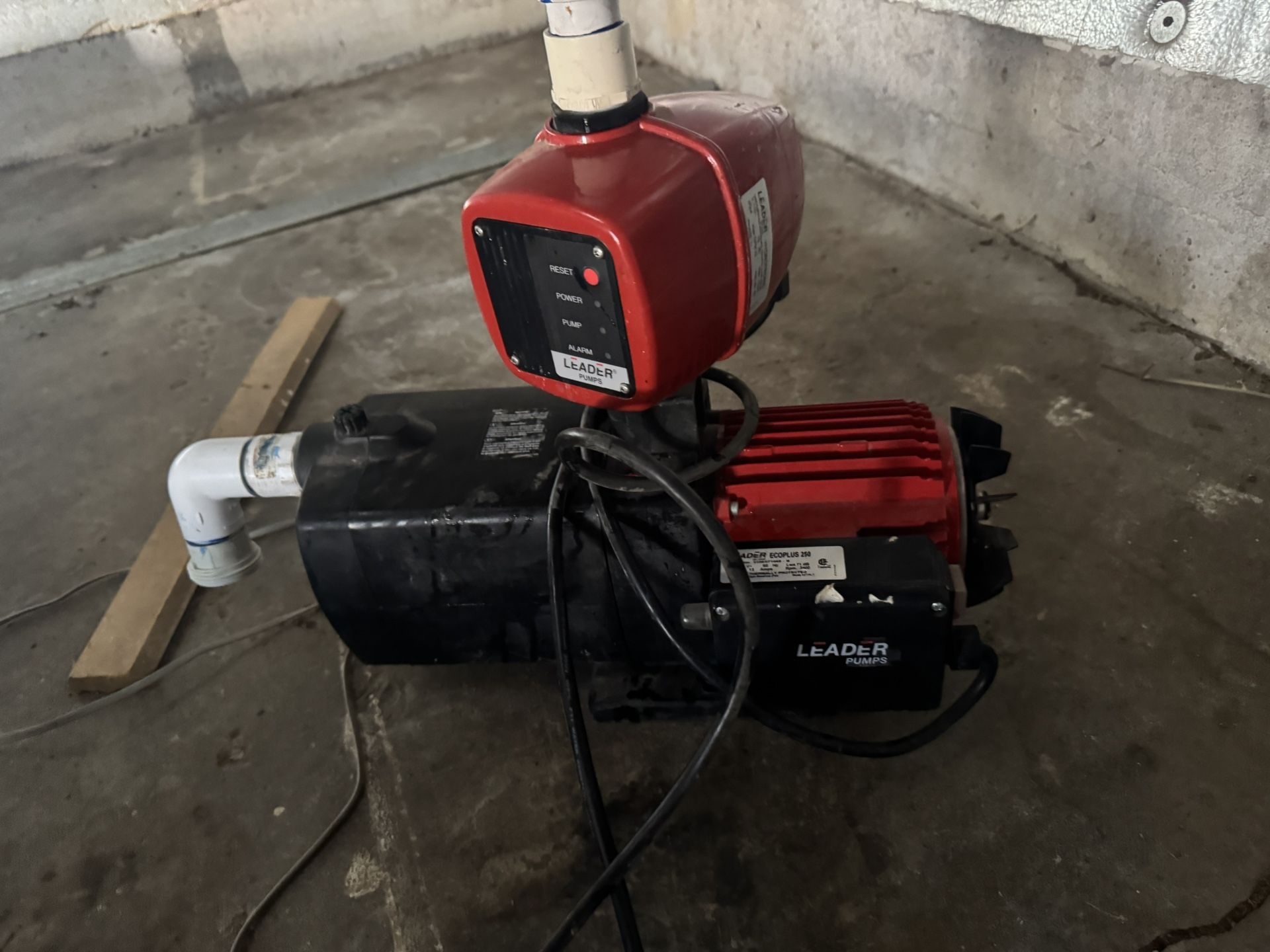 Leader Electronic Water Pump