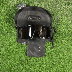 Oakley Sutro Black w/ Black Prizm Lens