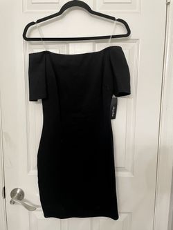 Black Dress, Off-the-shoulder