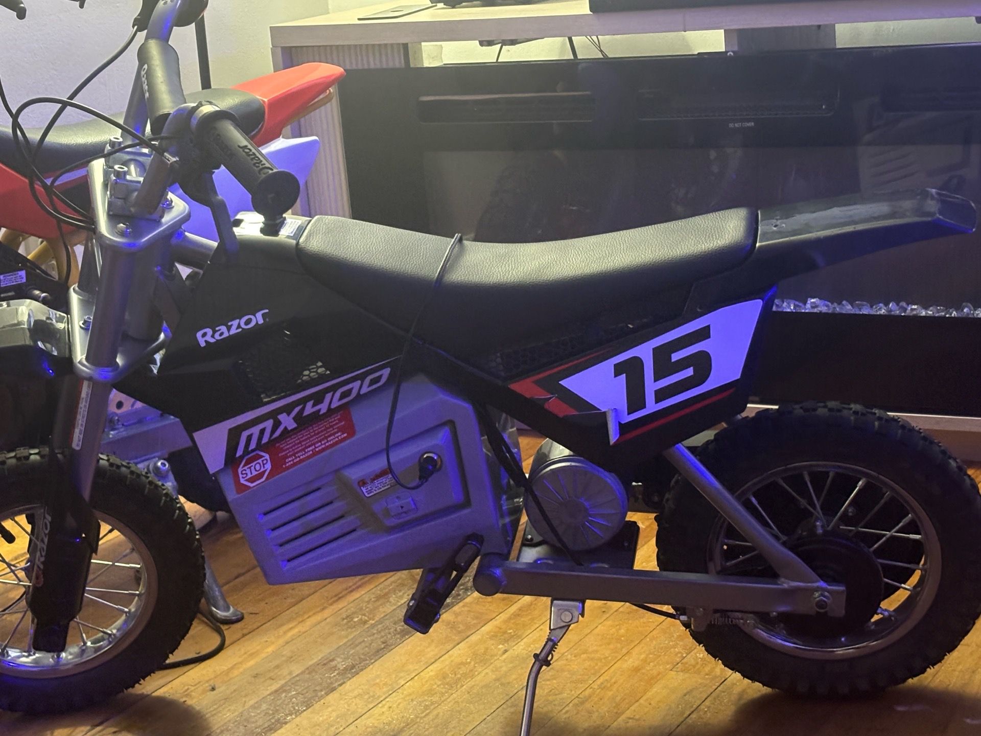 Razor electric dirt bike MX 400