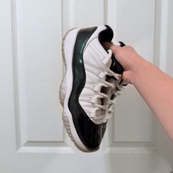 Jordan 11 Emerald 