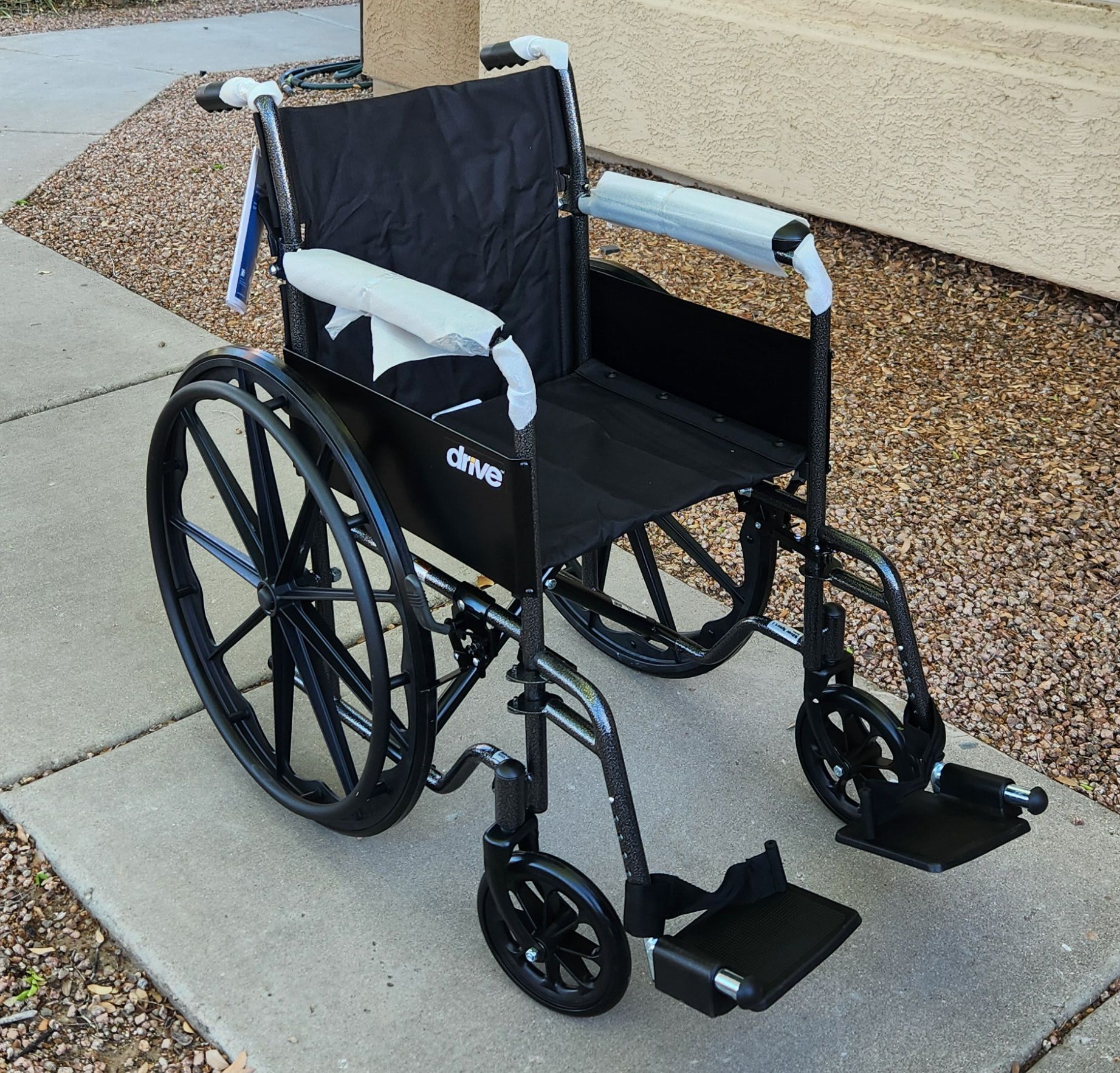Drive Wheelchair with 18 inch seat