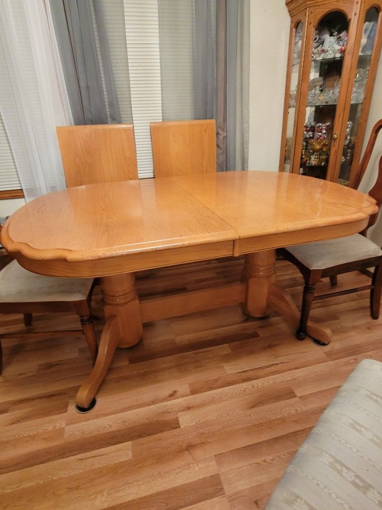 Extra Dining Table For The Holidays 