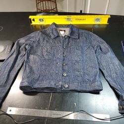 Old Navy denim jacket, women's XS  Pit To Pit 18.5" Length 19.5" Sleeves Length 22" Net Weight 15.3 Oz 