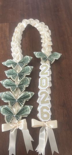 $50 BUTTERFLY LEI