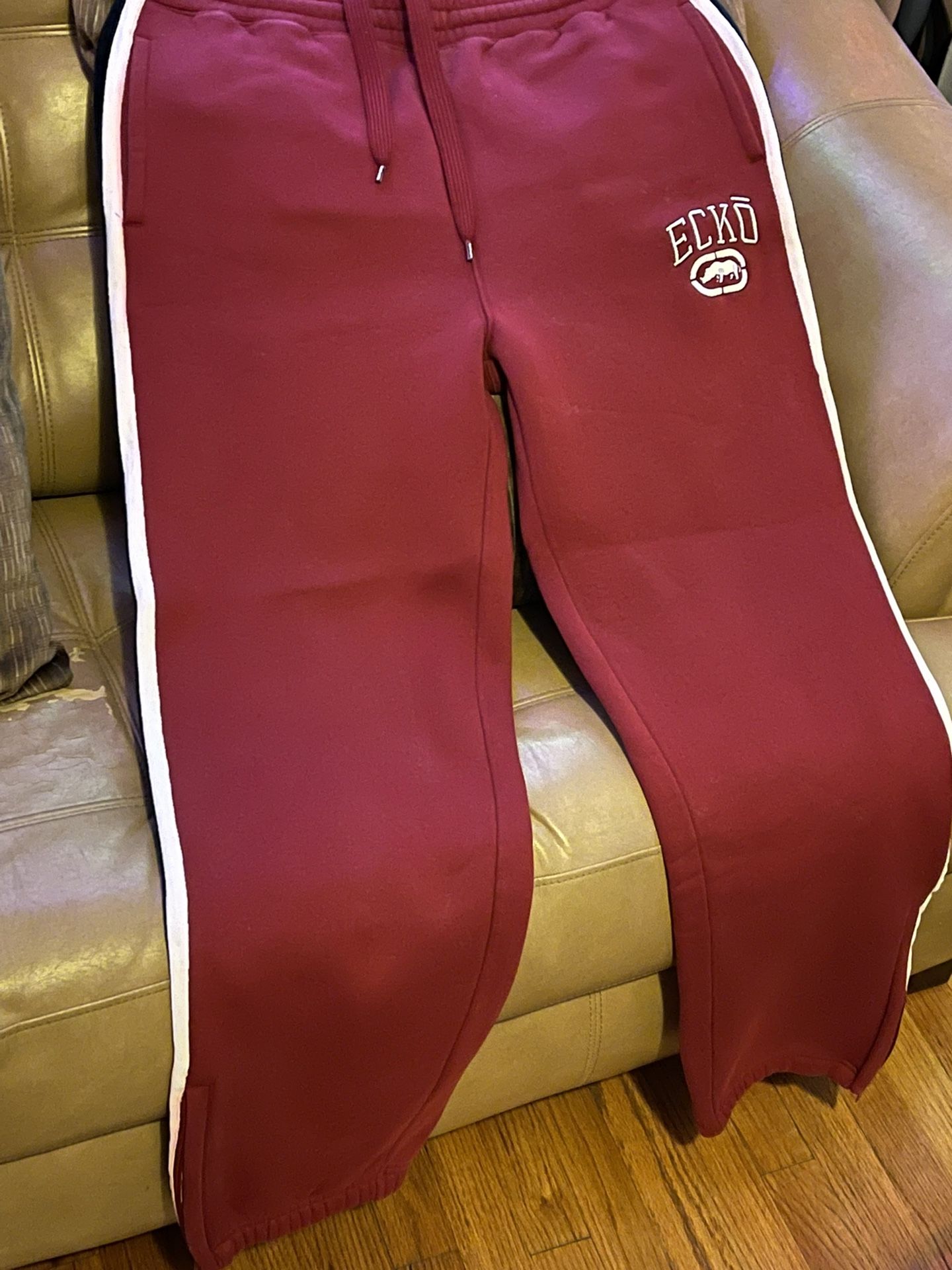 🔥 Vintage ECKO UNLTD Fashion Sweat Suit With Velvet Sleeves