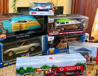 Cars collectable 69’ Corvette, MERC, Mach 5, Toy Story, Bus Groot Bus, Texaco Tanker Truck, Texaco Cab with Tanker🏎️