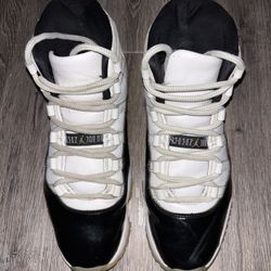 Air Jordan 11 Gratitude Men size 10