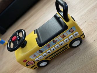 Cocomelon Bus