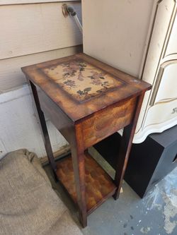 Cute end table