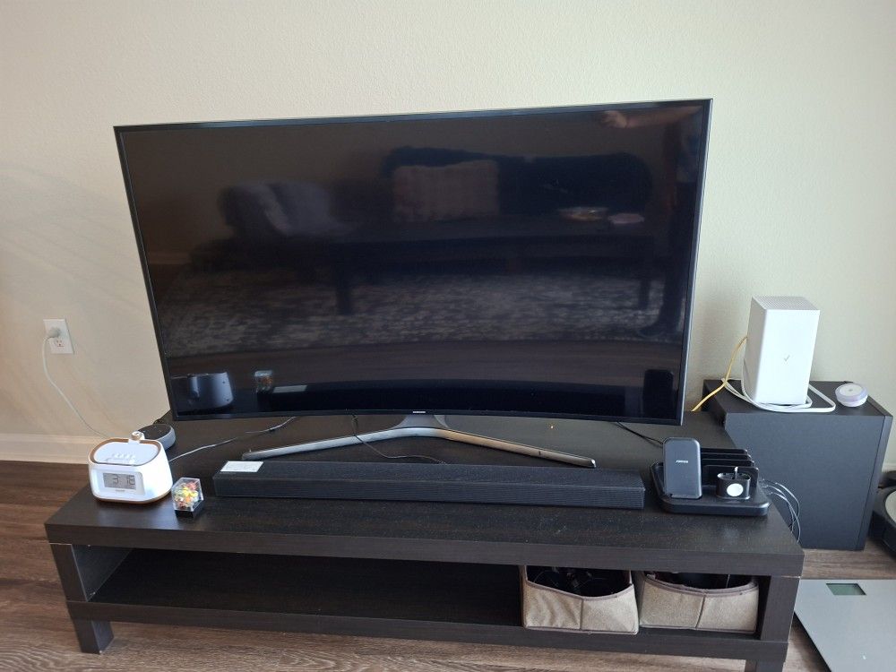 Samsung Curve Smart TV 55 Inch