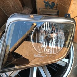 2005 Mustang Front Lights 
