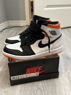 Air Jordan 1 Retro High Orange USA 8.5 Men New
